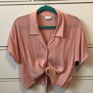 Aritzia Wilfred Tie front blouse